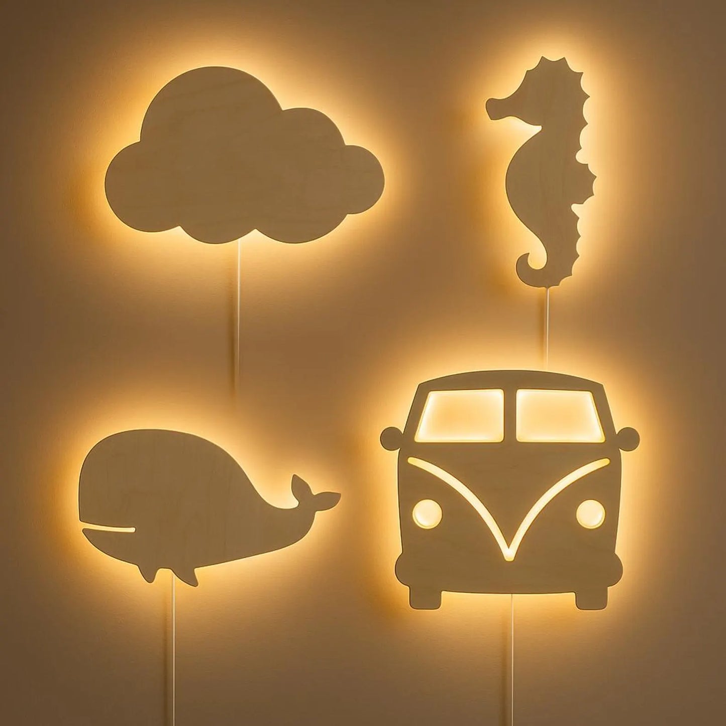 Vegglamper i tre - Dekorlys med motiv